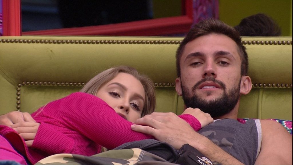 As Cenas Mais Picantes Do Big Brother Brasil